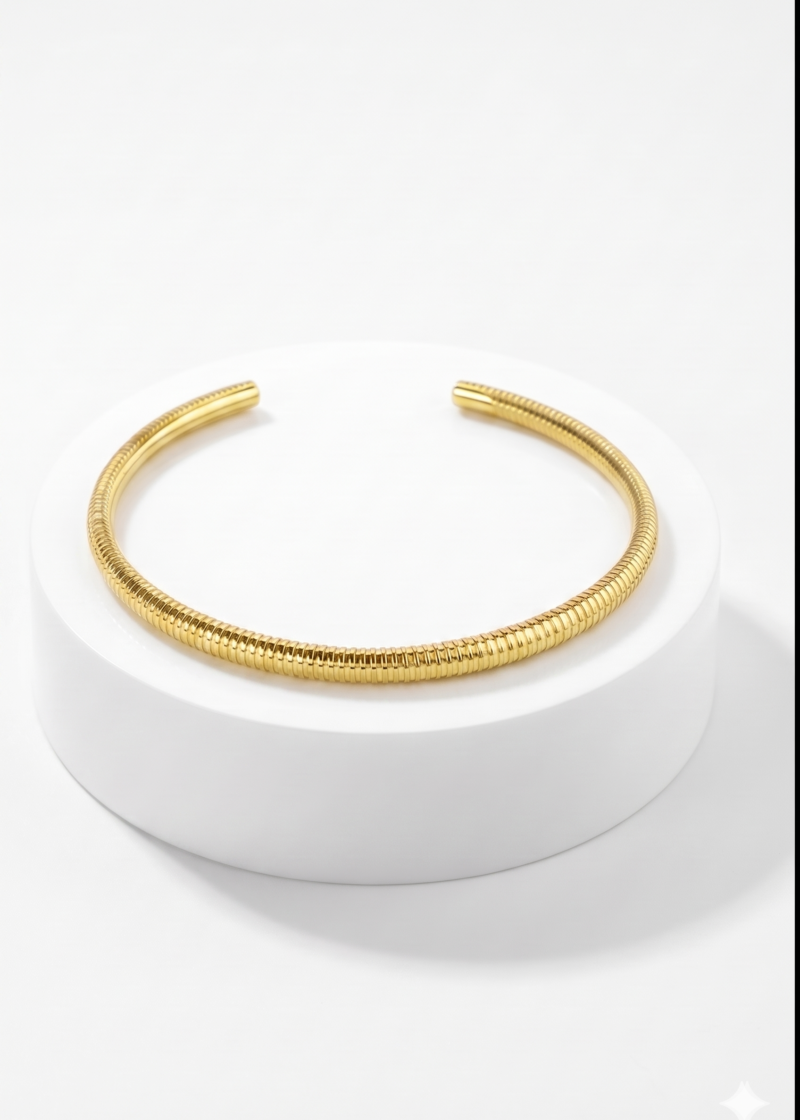 Textured Gold Cuff Bangle - 18k Gold